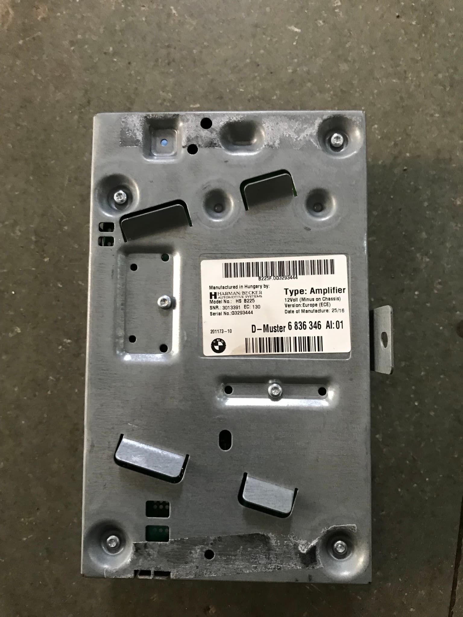Mini Cooper — BMW Harman Becker Amplifier, Component-Level Service