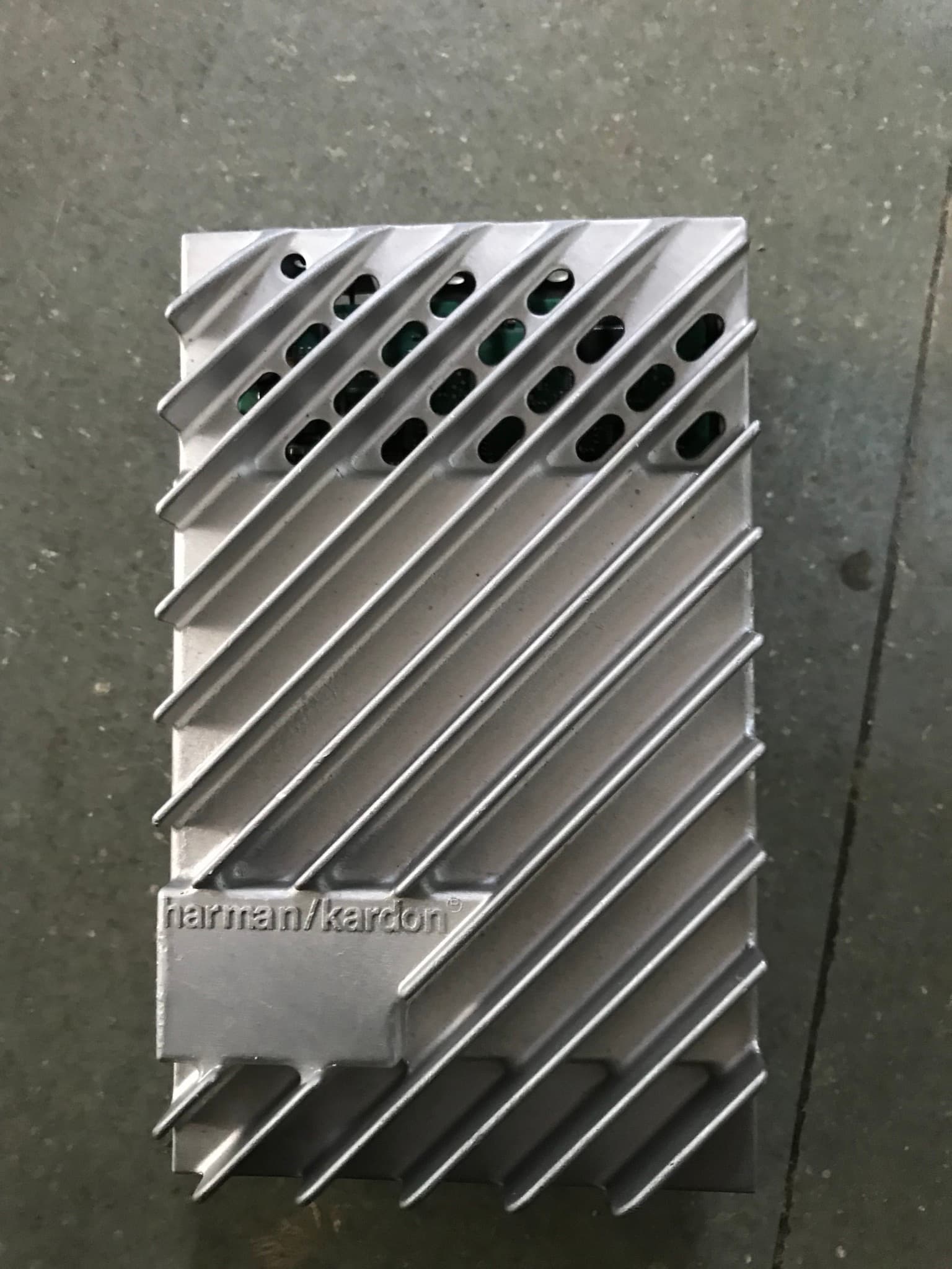 Mini Cooper — Harman/Kardon OEM Amplifier, Bench Service