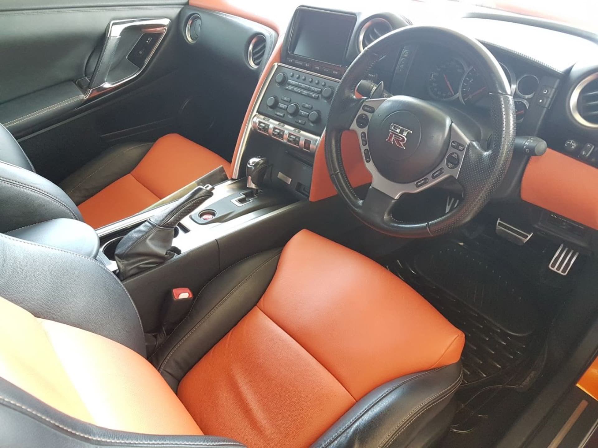 Sanjay Godavit's Fleet — Nissan GT-R, Audio Refreshment by Mahesh Panchal