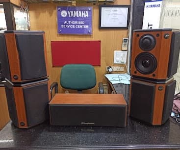 Home Theater Speaker Display — Yamaha Service Center