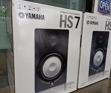 Yamaha HS7 Studio Monitors — New Stock