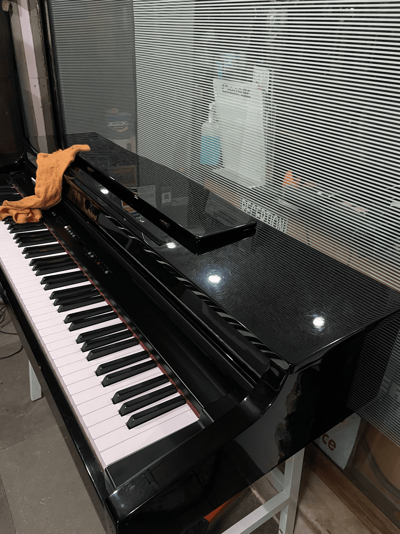 Digital Piano — AudioQore Showroom