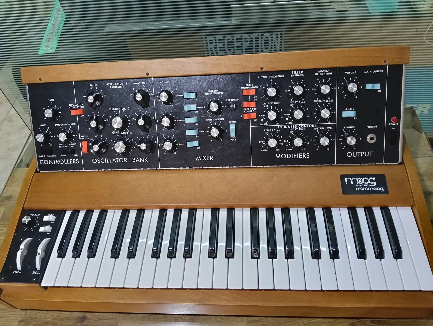 Moog Minimoog — Vintage Synthesizer, Service & Restoration