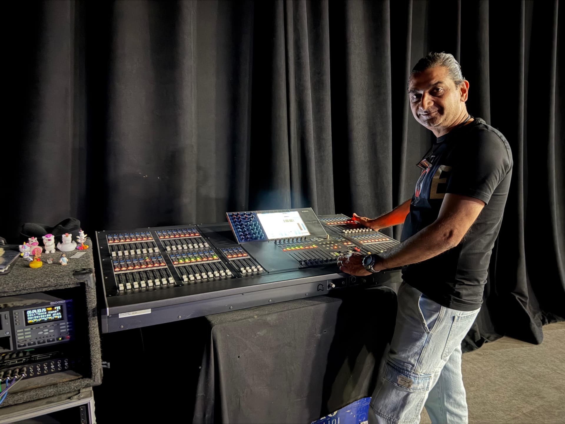 Digital Mixer — Live Event
