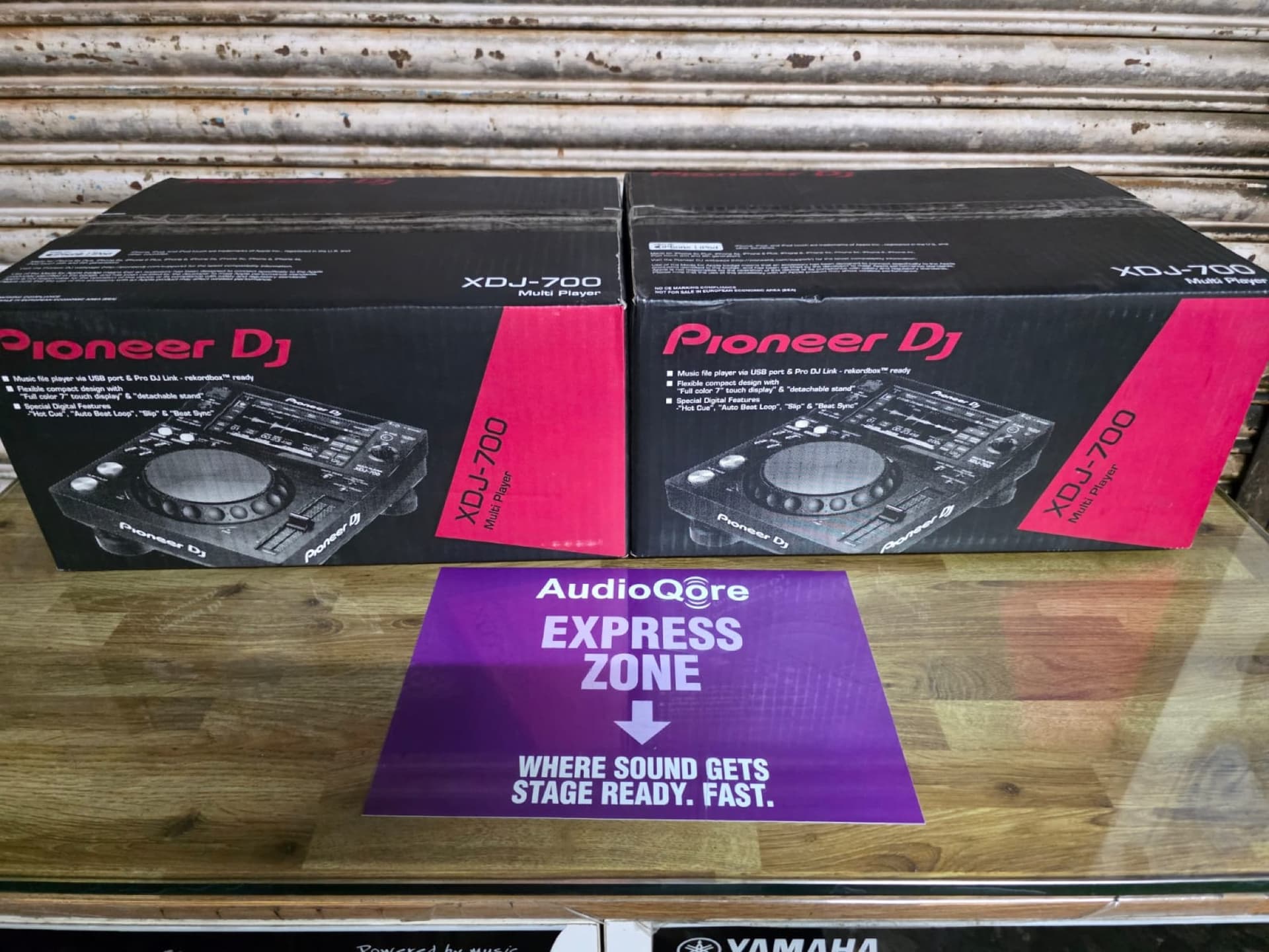 Pioneer DJ XDJ-700 — AudioQore Express Zone