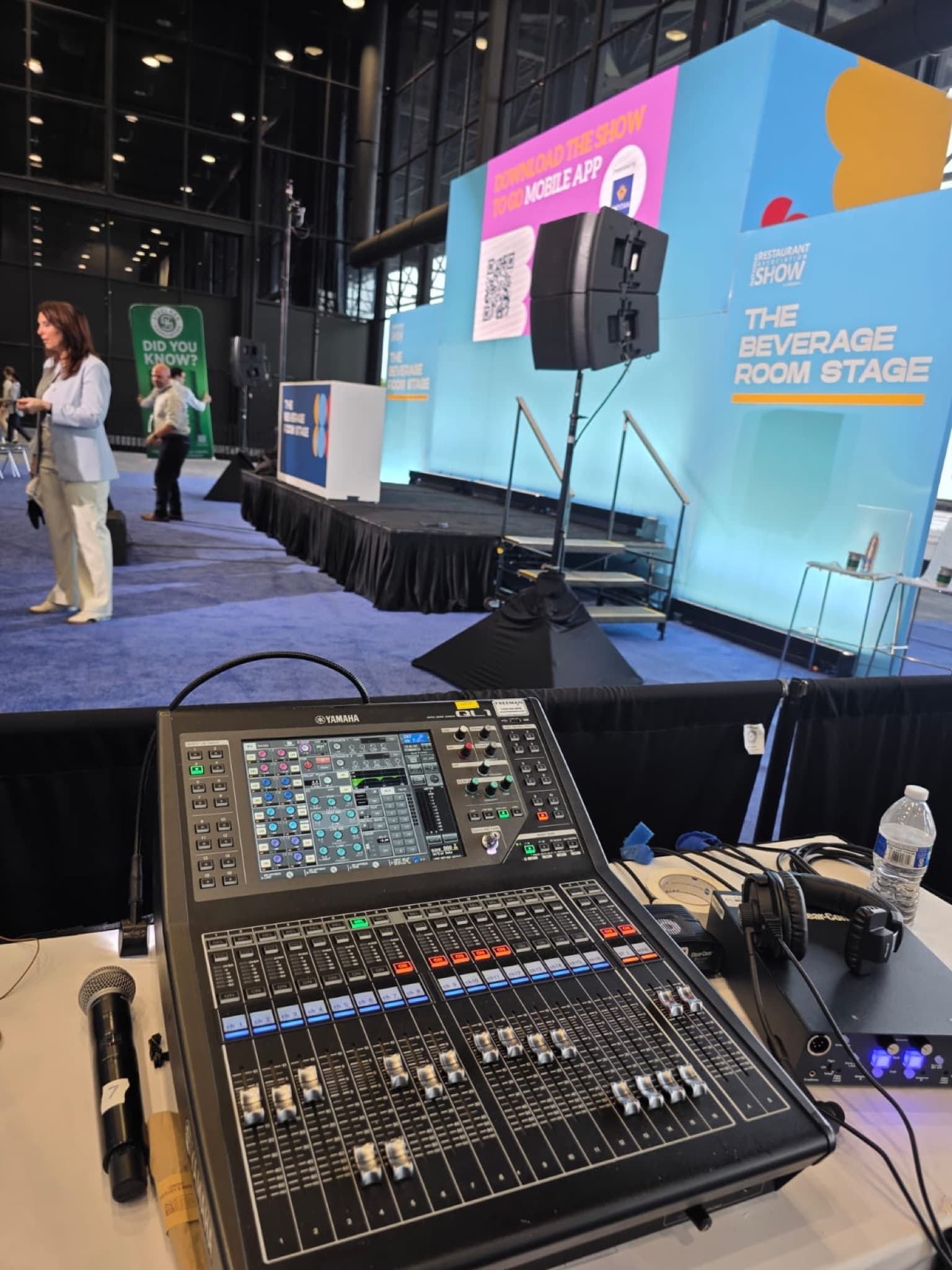The Beverage Room Stage — FOH Position, USA